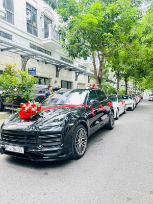 Xe Hoa Porsche Cayenne 